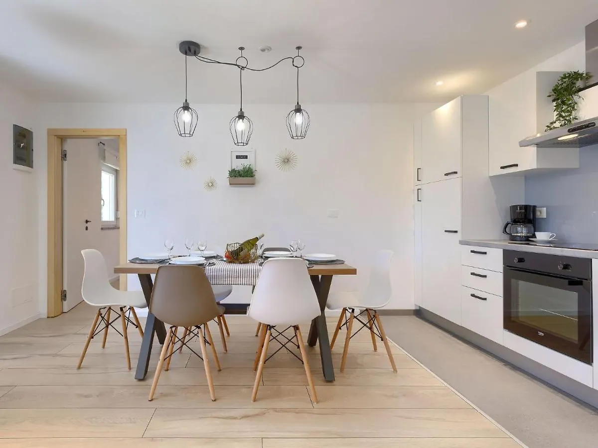 פולה Holiday Home Laura By Interhome קרואטיה